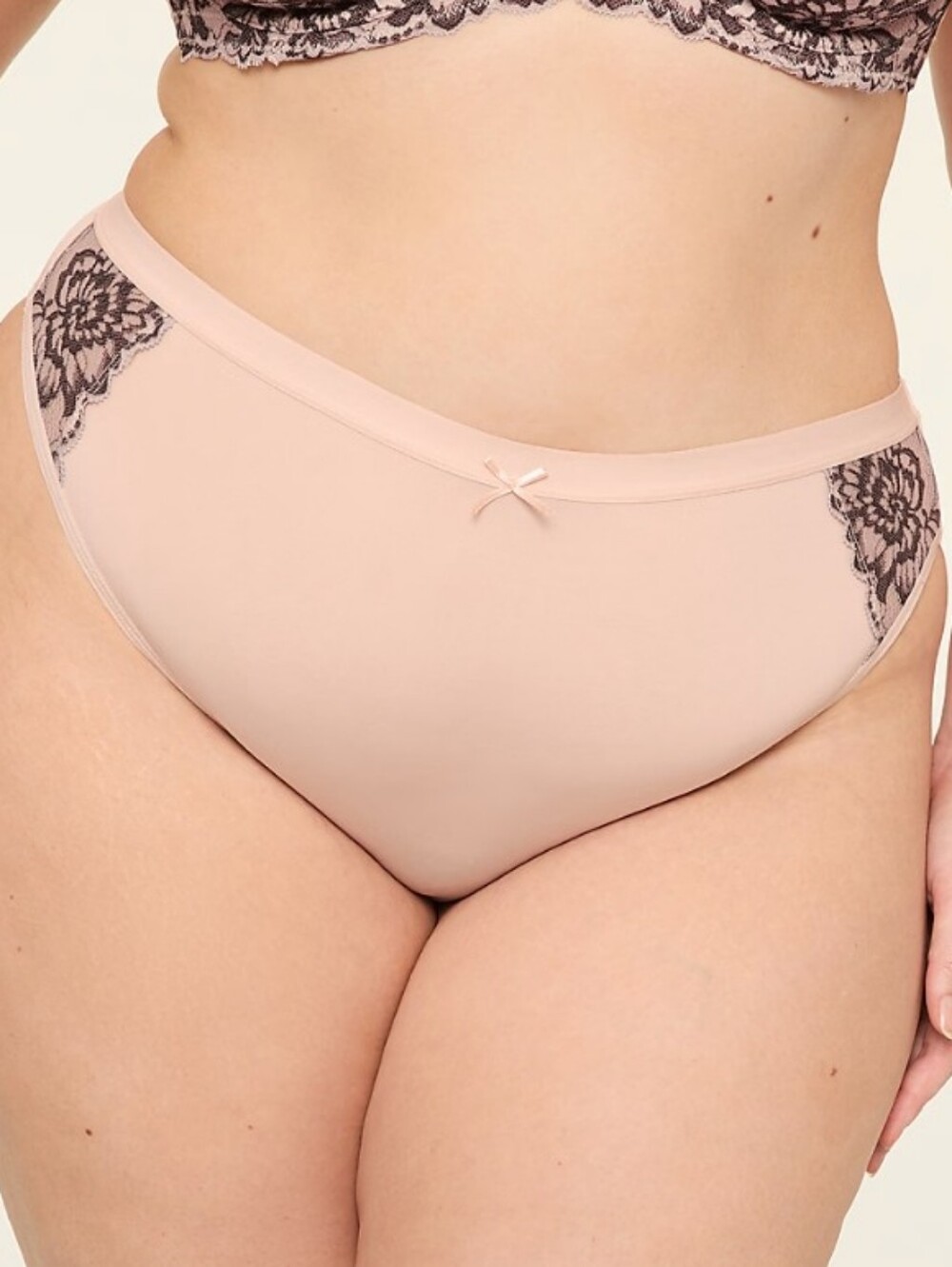 Cacique 26/28 High-Waist Lace Trim Panty